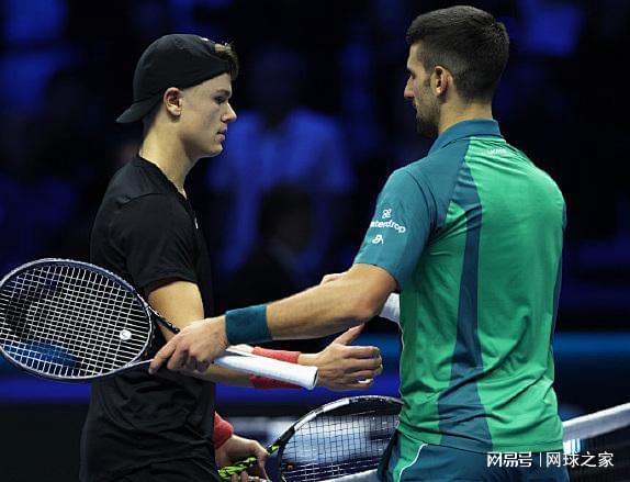 访时激动地 访时激动地